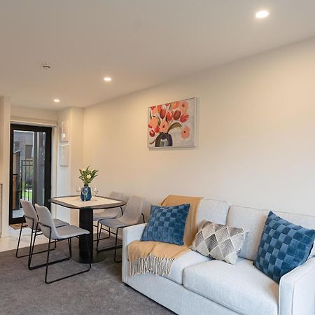 Modern 2 Bedroom Townhouse In Cbd With Parking! Sleeps 5 Christchurch Exteriér fotografie
