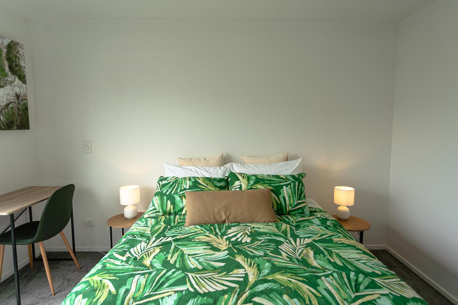 Modern 2 Bedroom Townhouse In Cbd With Parking! Sleeps 5 Christchurch Exteriér fotografie