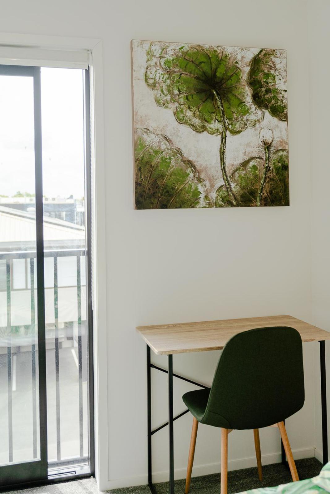 Modern 2 Bedroom Townhouse In Cbd With Parking! Sleeps 5 Christchurch Exteriér fotografie