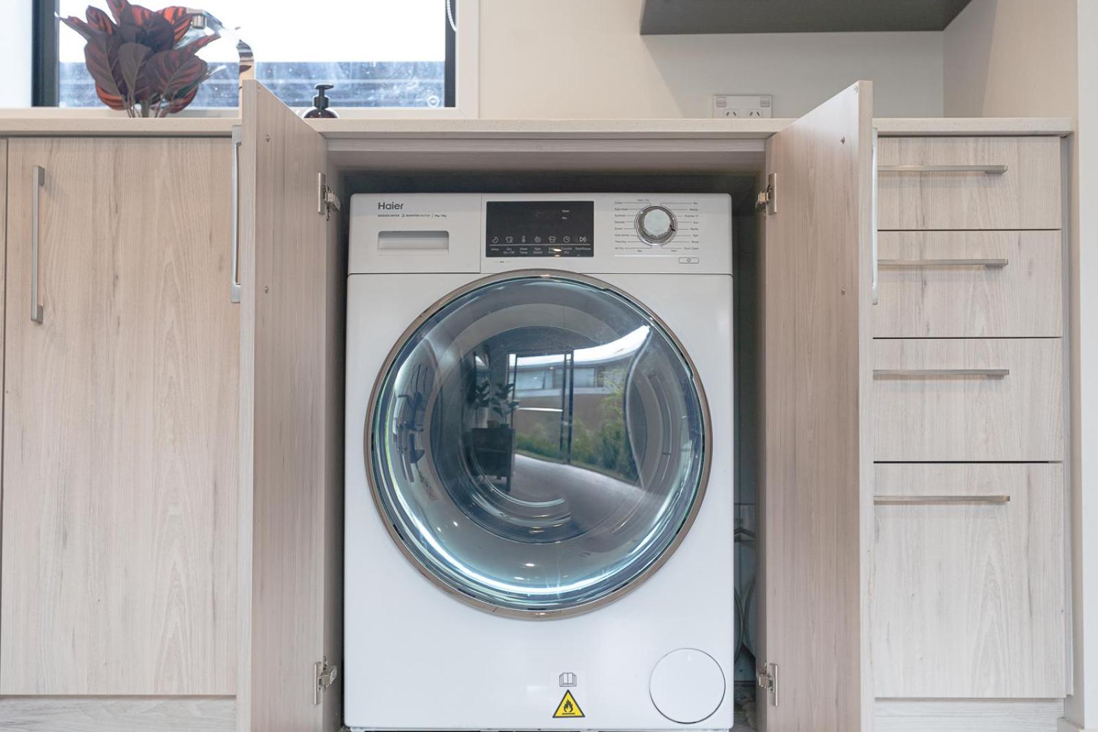 Modern 2 Bedroom Townhouse In Cbd With Parking! Sleeps 5 Christchurch Exteriér fotografie